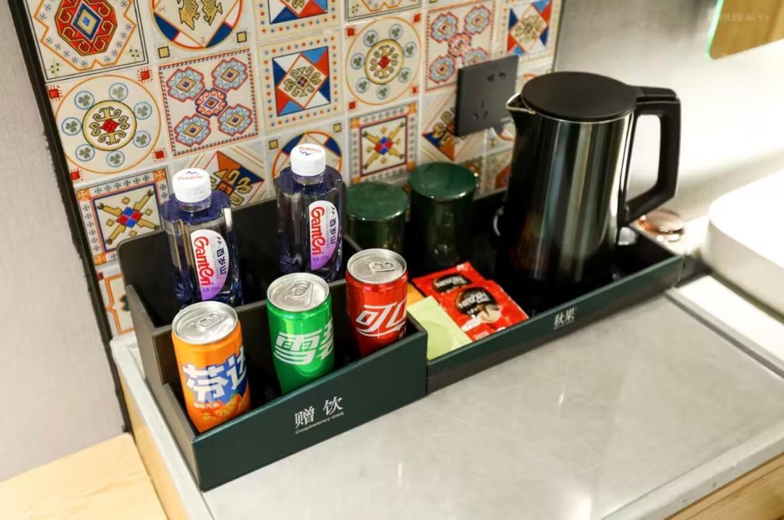 True Go Hotel - Shanghai Jing'An Temple Nanjing West Road 외부 사진