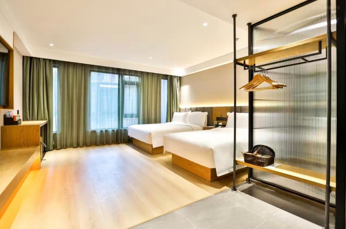 True Go Hotel - Shanghai Jing'An Temple Nanjing West Road 외부 사진