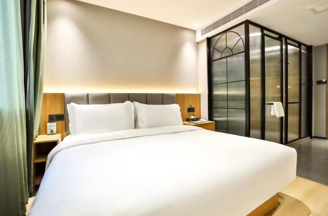 True Go Hotel - Shanghai Jing'An Temple Nanjing West Road 외부 사진